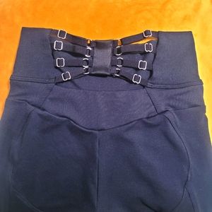 RARE LIMITED EDITION BOMBSHELL SPORTSWEAR DIVINE LEGGINGS